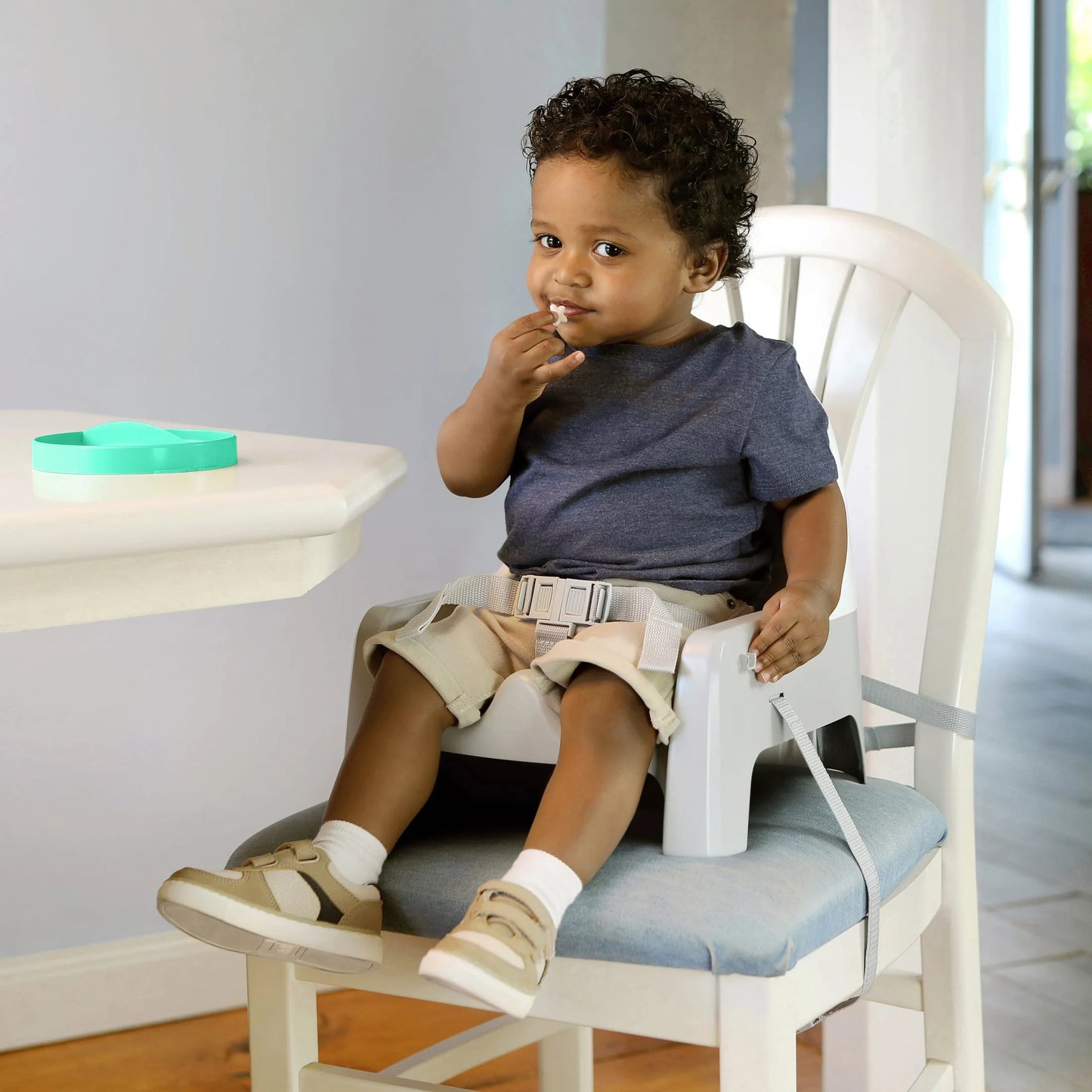 Deluxe Learn-To-Dine Feeding Seat - Perfect for Ages 6 Months to 3 Years in Vibrant Orange and Teal