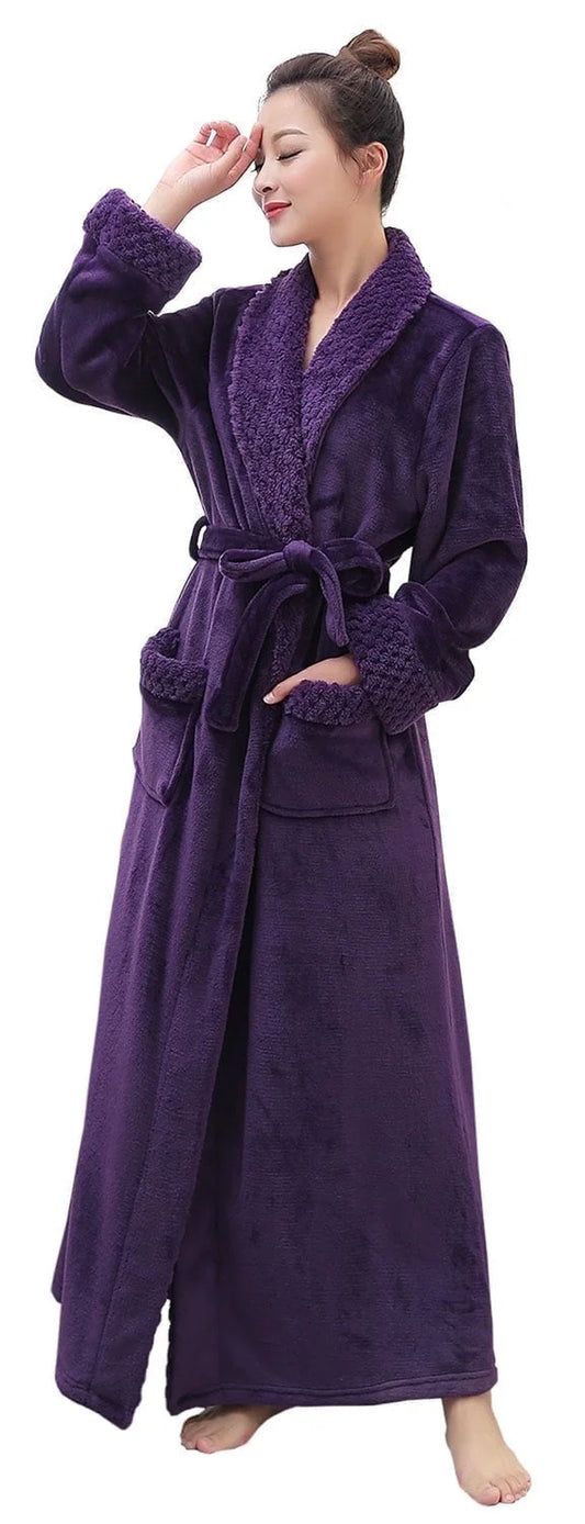Indulge in Luxury:  Women's Soft Fleece Bathrobe - Cozy Long Spa Robe for Ultimate Comfort