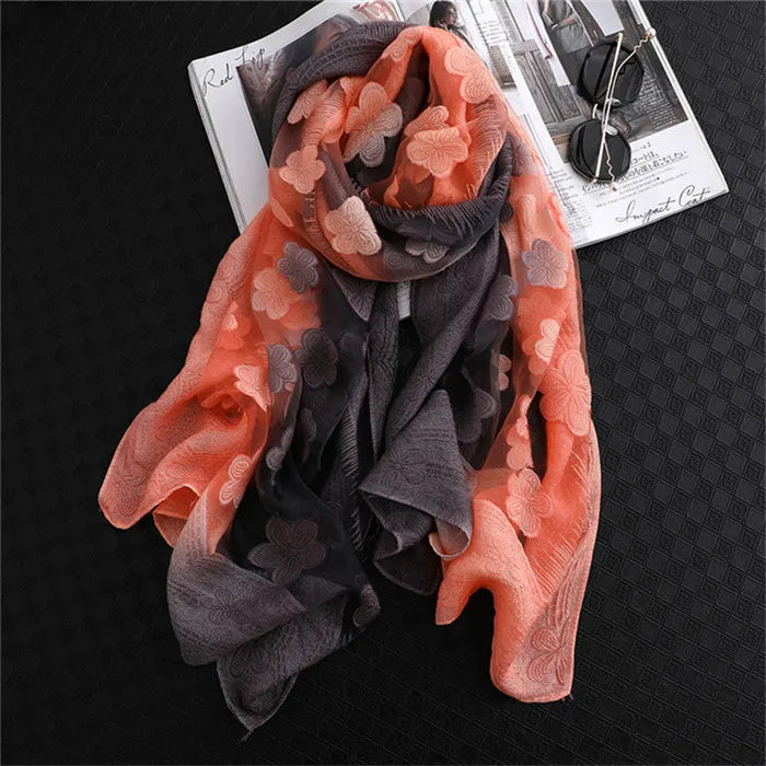 2024 NEW Fashion Women Cut Flowers Hollow Lace Gradient Flower Silk Scarf Spring Shawls and Wraps Towel Femme Beach Sjaals