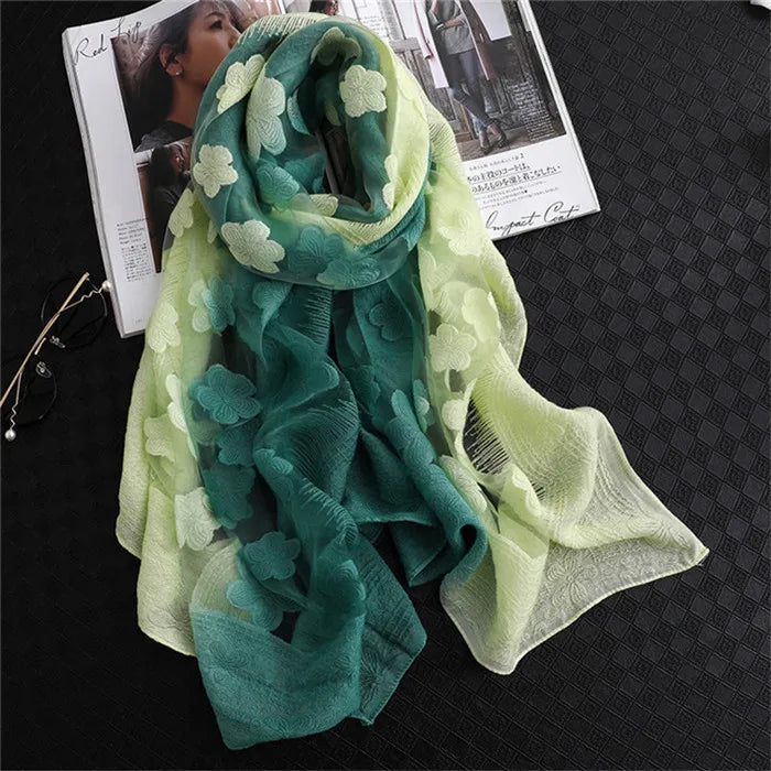 2024 NEW Fashion Women Cut Flowers Hollow Lace Gradient Flower Silk Scarf Spring Shawls and Wraps Towel Femme Beach Sjaals