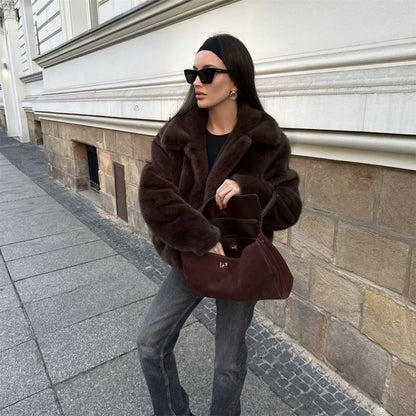 New winter fashion women's casual avant-garde design with European and American style brown fur integrated jacket