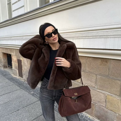 New winter fashion women's casual avant-garde design with European and American style brown fur integrated jacket