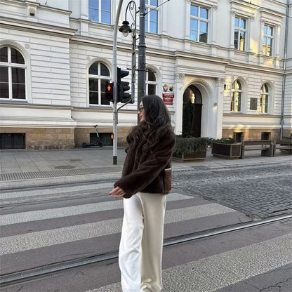 New winter fashion women's casual avant-garde design with European and American style brown fur integrated jacket