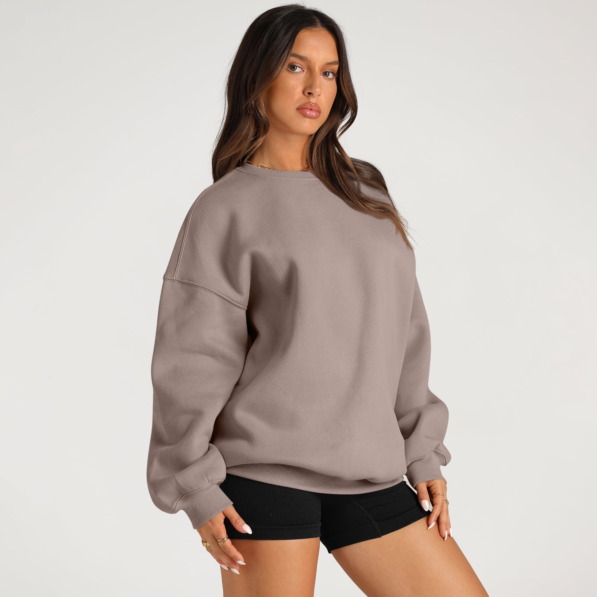 Chic & Cozy Oversized Crewneck Sweatshirts for Women - Y2K Hoodies & Casual Fall Fashion Pullover Sweaters