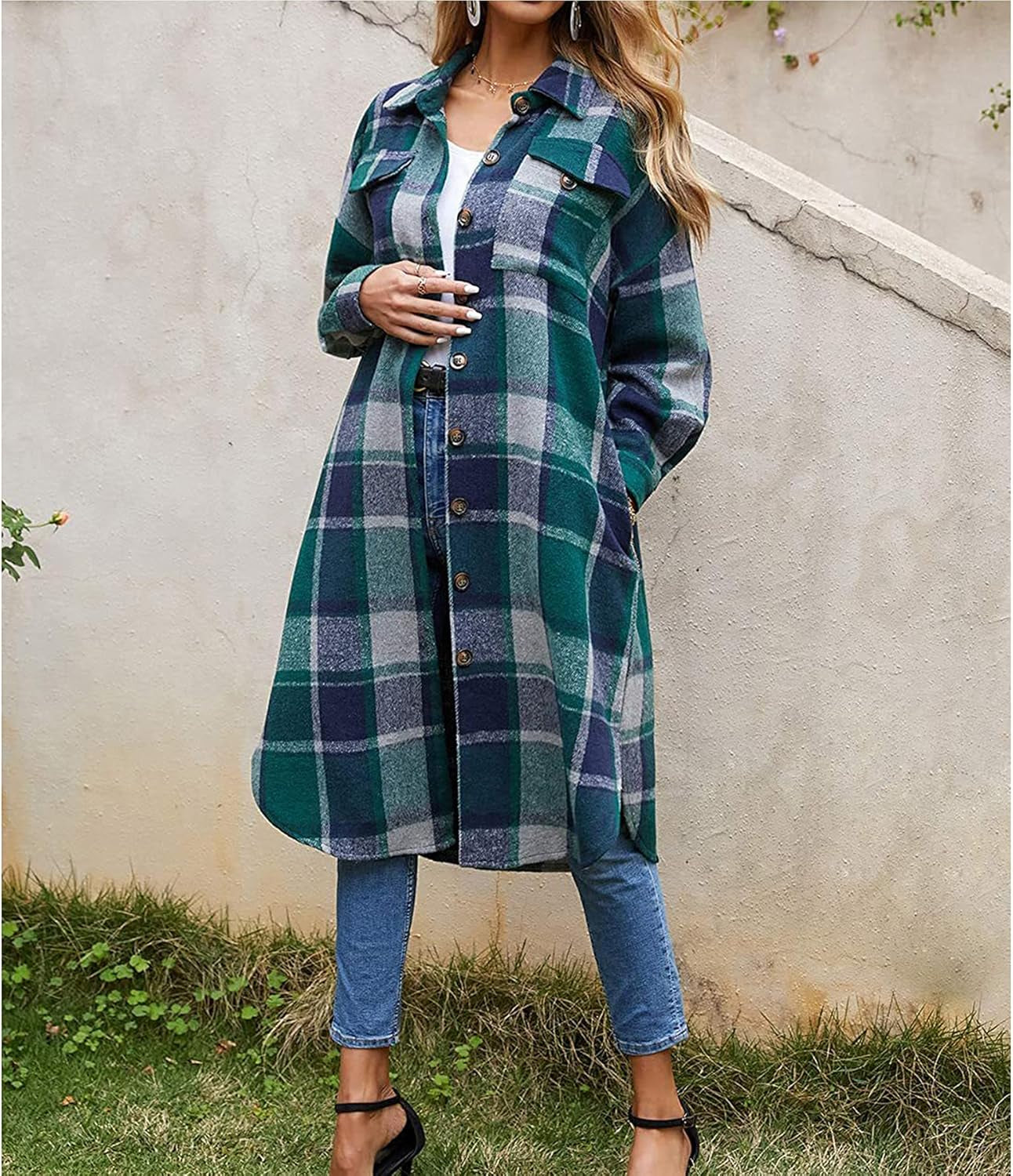 Women's Casual Wool Blend Plaid Button-Down Shirt Jacket with Pockets